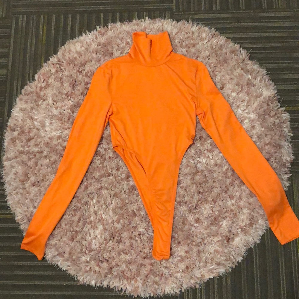 HIGH RISE ORANGE BODYSUIT